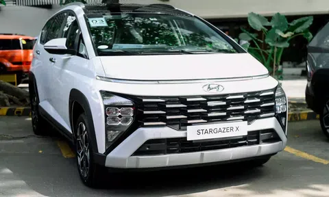 Đại lý báo giá chi tiết Hyundai Stargazer X, "soán ngôi" rẻ nhất phân khúc của Suzuki Ertiga